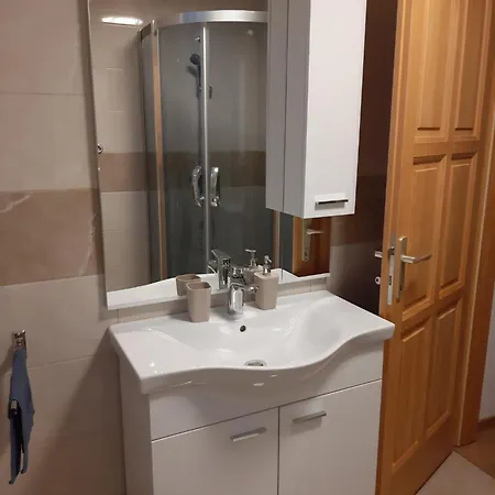 Suhi Vrh 2 *